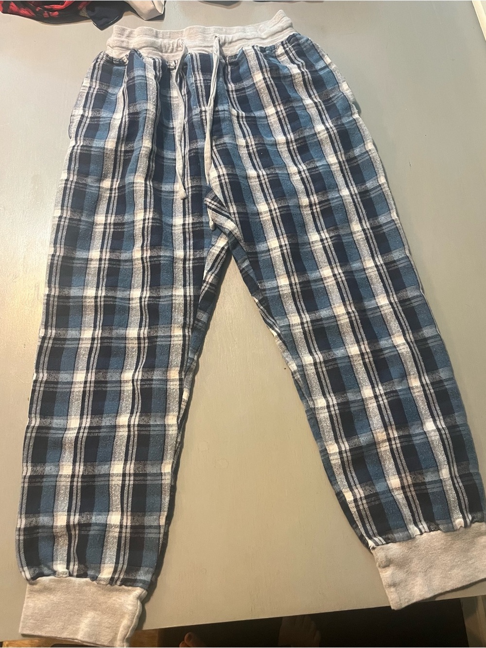 Hanes Originals Blue Plaid Jogger Pajama Pants. Size small